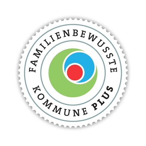 Prädikatslogo Familienbewusste Kommune Plus