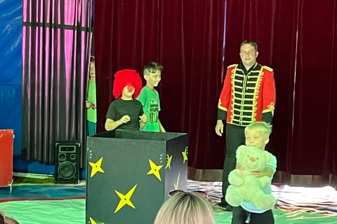 Kinderzirkus Aufführung beim Kindersommer