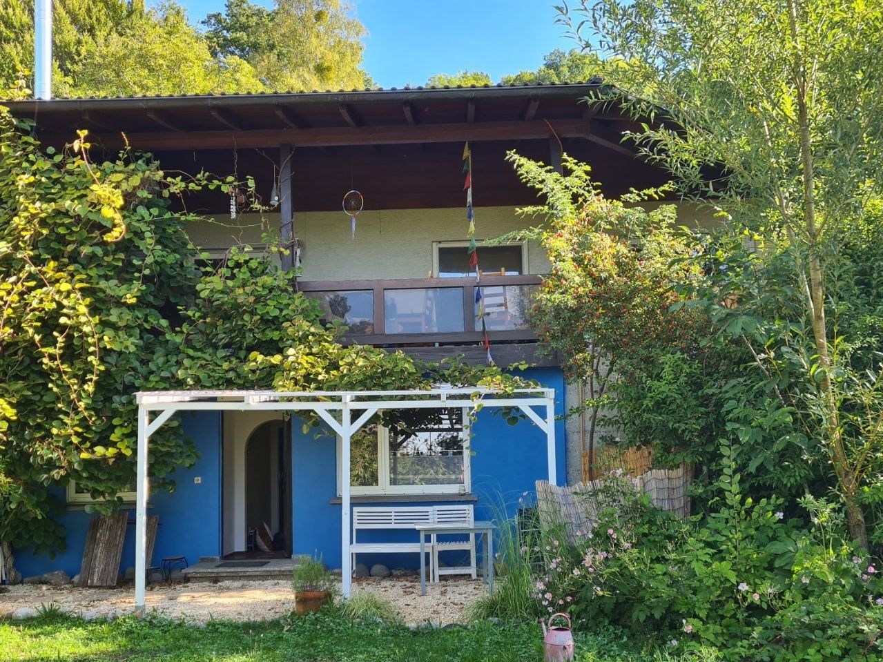 Hausansicht vom Garten