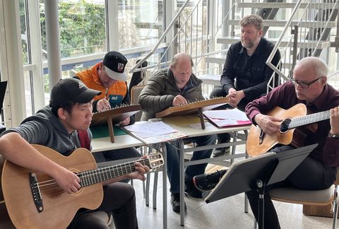 Die Gruppe All Inklusiv aus Lindenberg bei einem Konzert im Rathaus